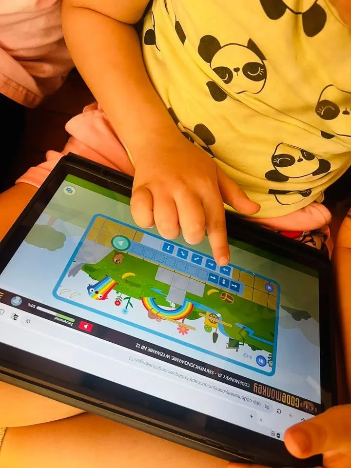 Praca zespołowa w robotyce